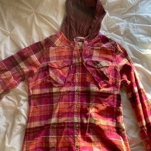 Legendary Whitetails Women’s Hooded Flannel